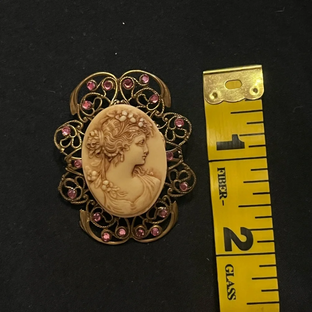 Vintage Cameo Brooch with Pink Rhinestones Hidden Heart